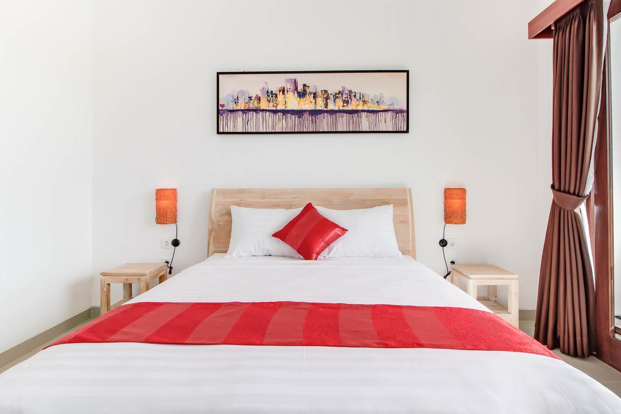Lila Loka Homestay Canggu Buitenkant foto