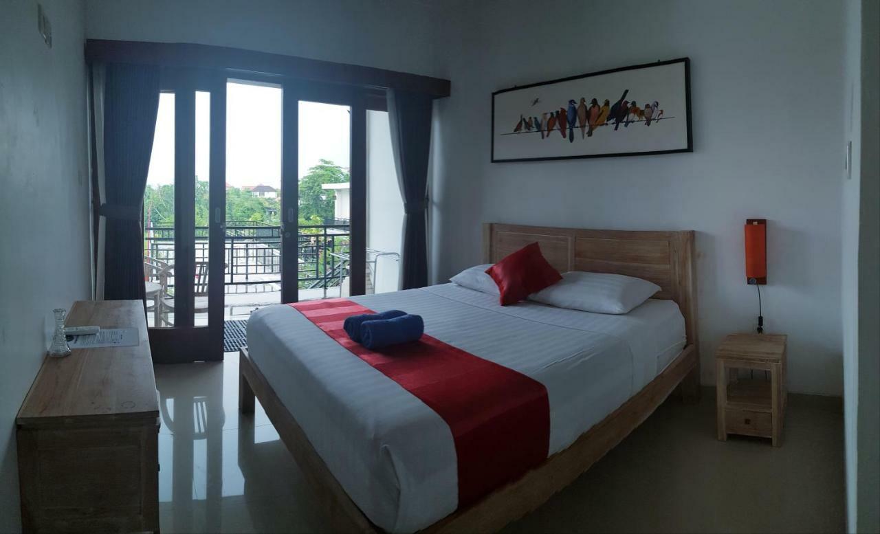 Lila Loka Homestay Canggu Buitenkant foto